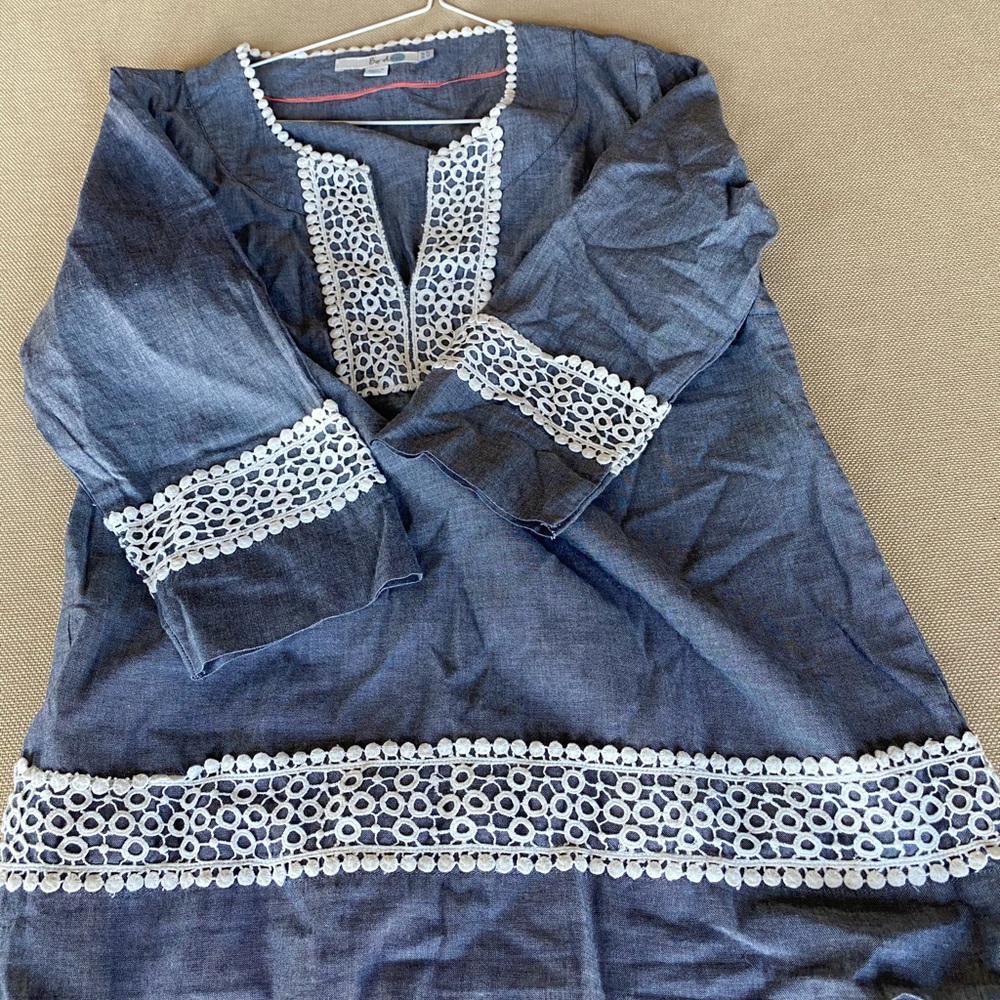Top us size 2